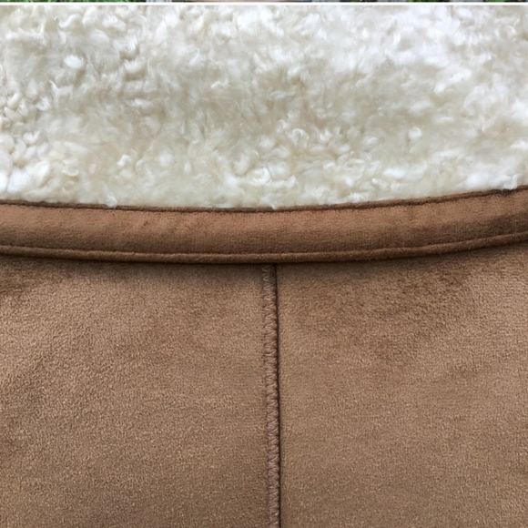 NWT Talbot Vegan Suede & Sherpa Lining - Picture 3 of 6